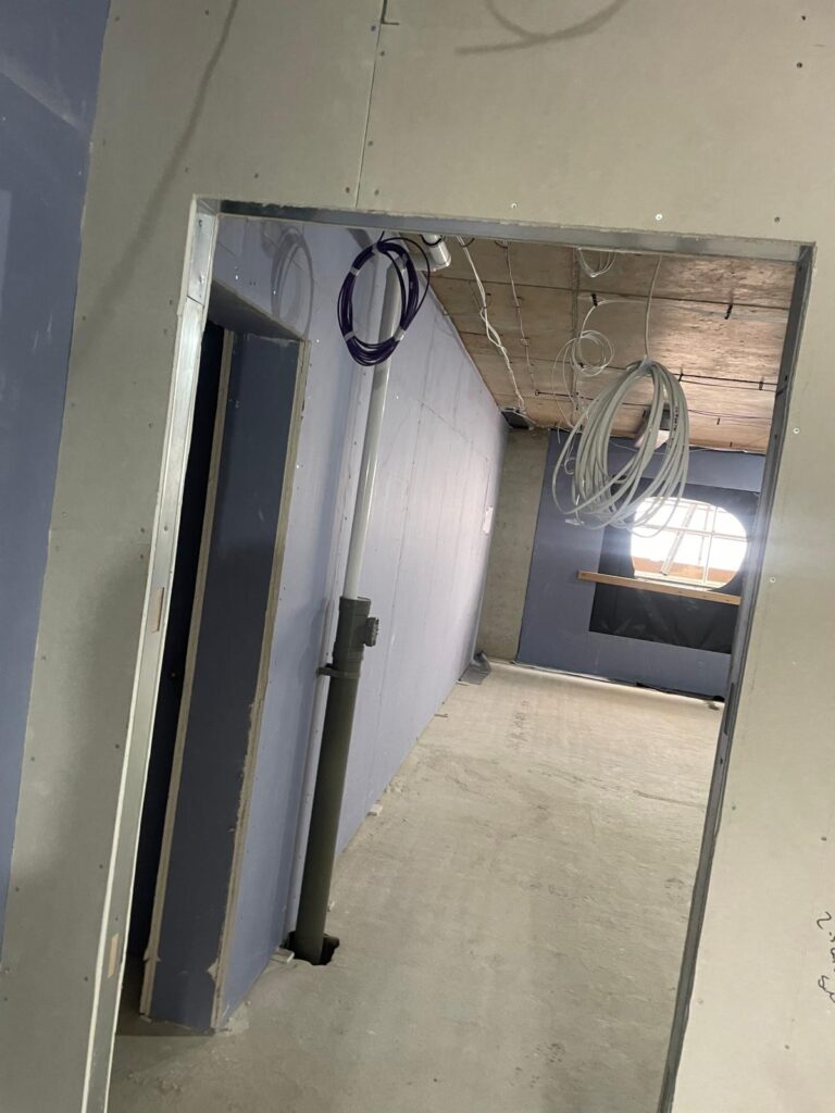 39be9eb0-1500-4e7b-b7ca-9e824e3aee0b Project in Fallsbrook Road Sw16