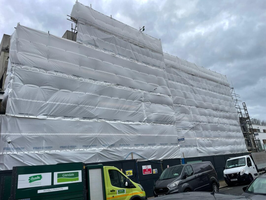 Project in Fallsbrook Road Sw16